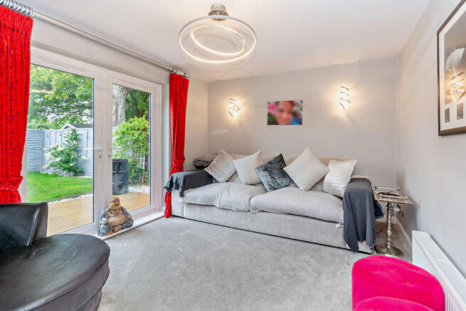 8650540-interior1...