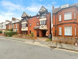 Flat 4, 22 24 Victoria House, Victoria Street, Felixstowe IP11 7EW