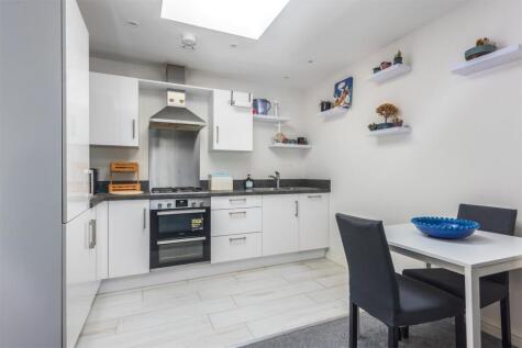 Minley Road, Fleet, Hampshire, GU51