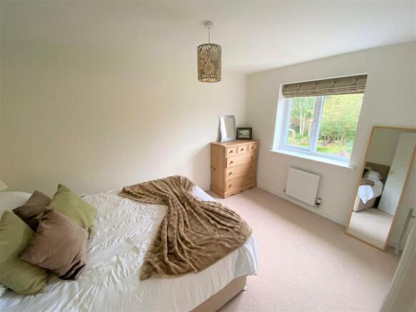 bed3.JPG