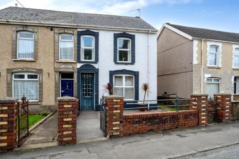 Alexandra Road, Gorseinon, SA4