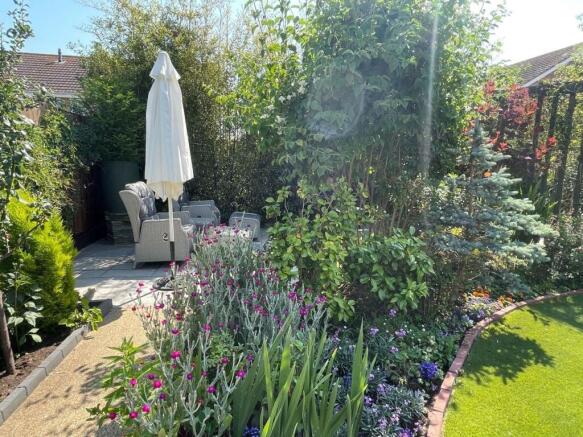 Garden 9.jpg