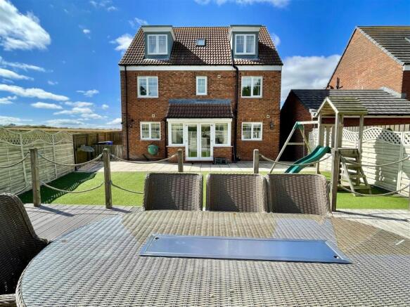 Back garden 3.jpg
