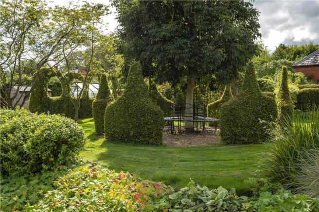 Topiary Hedges
