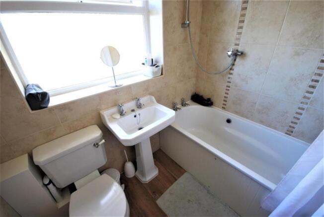 BATHROOM: