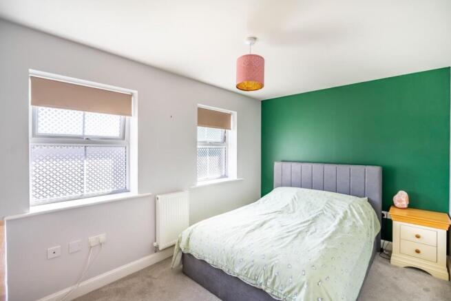 2 bed Semi-Detached for sale Image 7