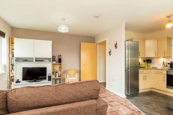 Living/Dining/...