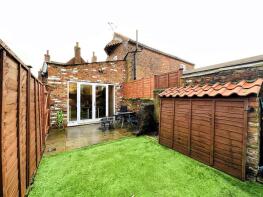 7 Swallow Barn, High Street, Cawood, Selby YO8 3TH