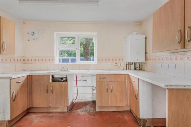Harrington Court, Hertford Heath, SG13 photo 4