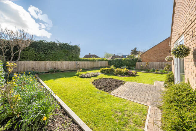 Baird Close, Old Shaw, Swindon, SN5 - View 4