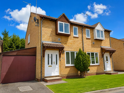 NN4 0RB, Skipton Close, East Hunsbury