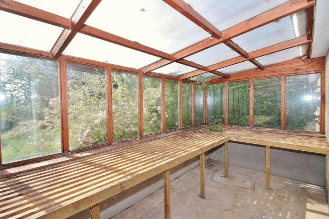 Rear lean-to