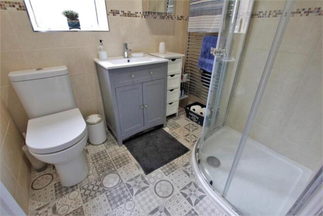Shower Room.JPG