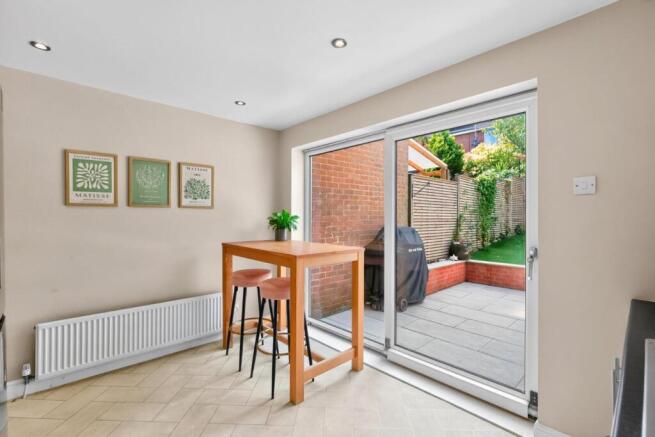 2 bed Terraced for sale Image 7