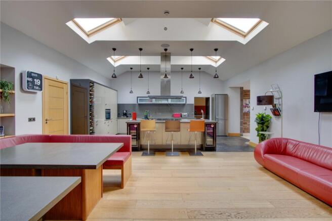 Living Room/Kitchen