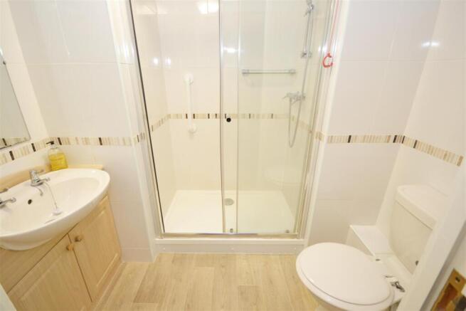 1 bed Apartment for sale Image 5