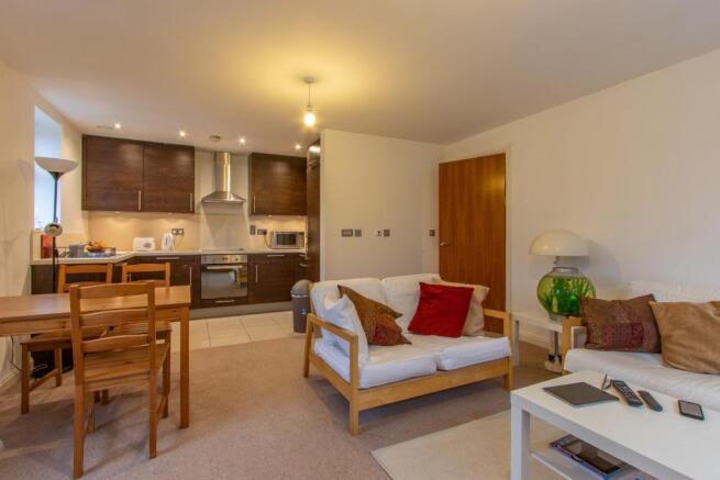 Rhydes Court 10-8.jpg