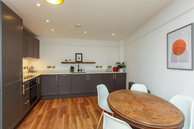 Lounge/ Kitchen/ Diner