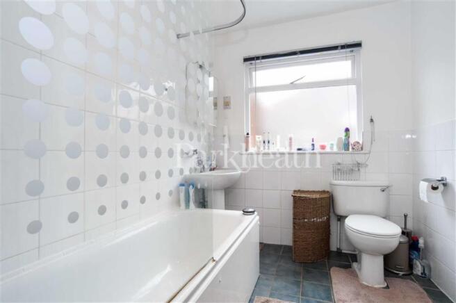 Photo 6