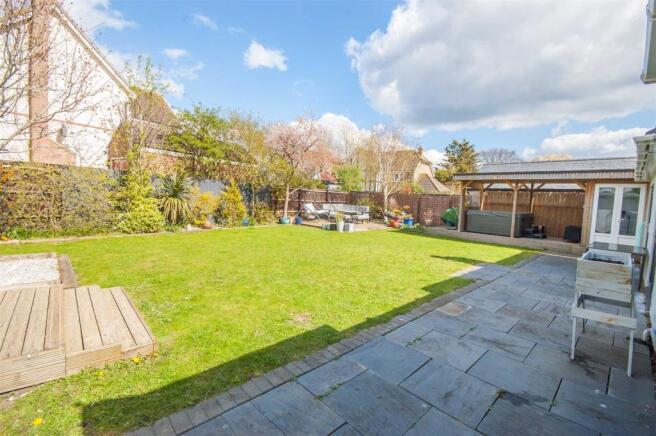 gdn2.jpg
