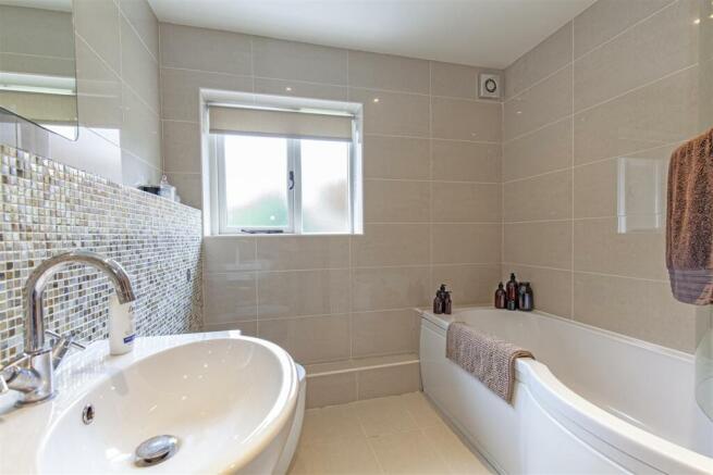 Bathroom-1.jpg