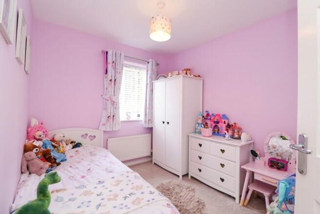3 bed Semi-Detached for sale Image 10