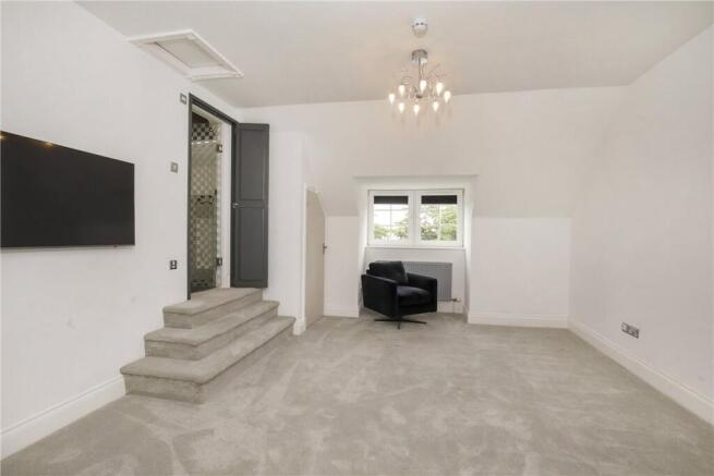 2 bed Apartment to rent Image 5