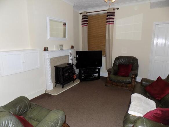 Lounge / Dining room