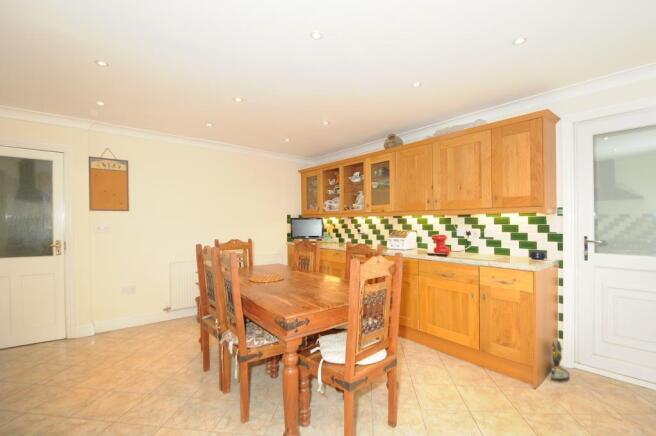 Kitchen/Breakfast Rm