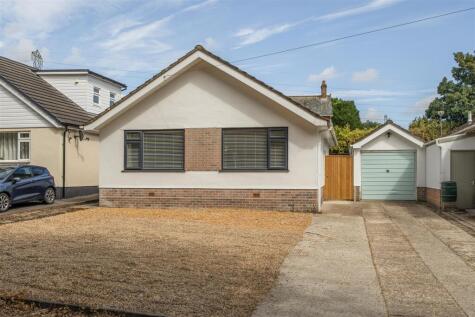 Award Road, Stapehill, Wimborne