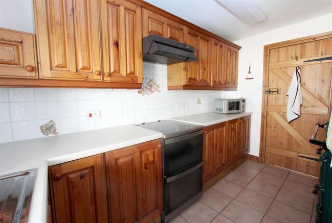 Kitchen....jpg