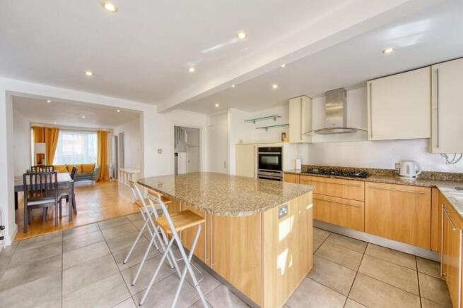 kitchen 2 edited.jpg