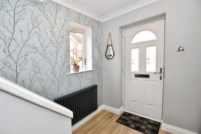3 bed Detached for sale Image 6