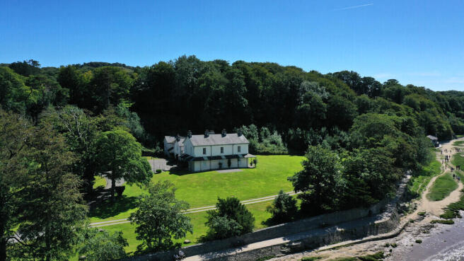 9 Ashmeadow House