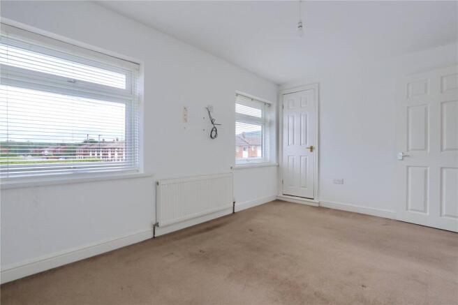 2 bed Semi-Detached for sale Image 11