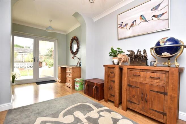 3 bed Semi-Detached for sale Image 6