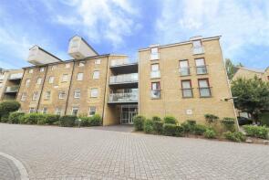 25, Kings Mill Way, Uxbridge UB9 4BS