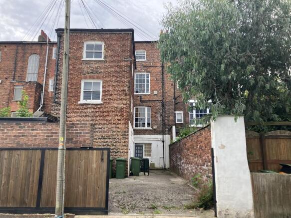 1 bed Flat for sale Image 12