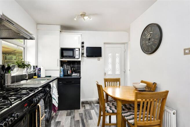 2 bed Semi-Detached for sale Image 7