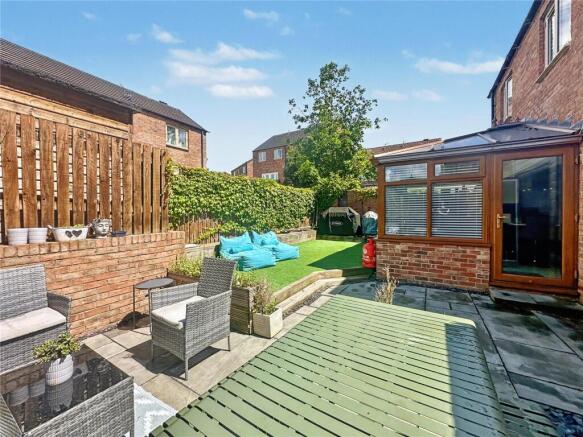 4 bed Detached for sale Image 9