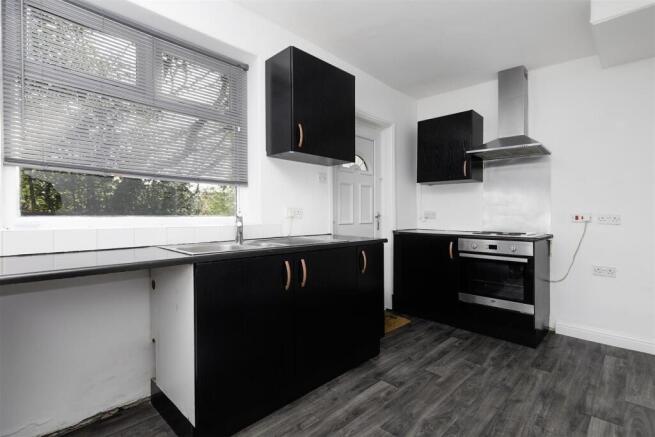2 bed Terraced for sale Image 7