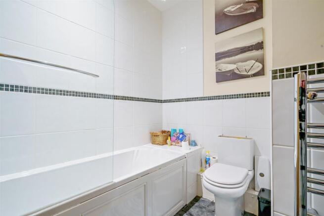 8435219-interior08-800.jpg