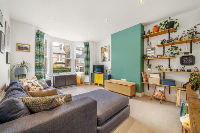 1, 73 Thornlaw Road-4.jpg