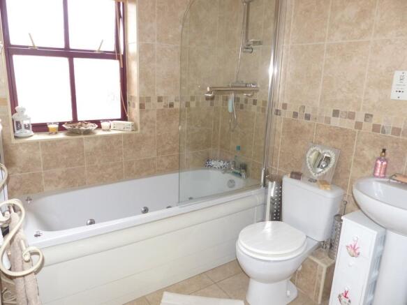 Photo 7
