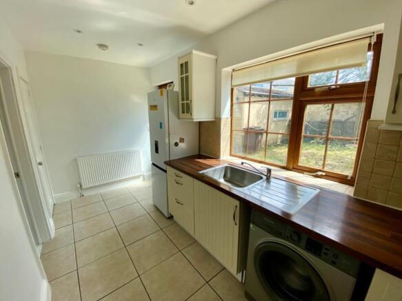 2 bed Semi-Detached for sale Image 7