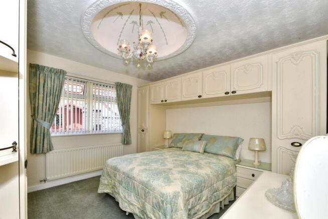 3 bed Detached Bungalow for sale Image 7