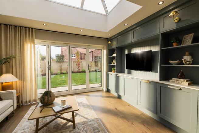 4 bed Detached for sale Image 7