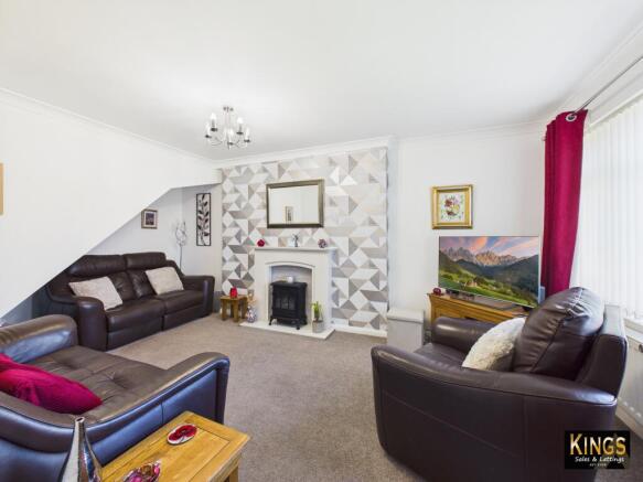2 bed Semi-Detached Bungalow for sale Image 8