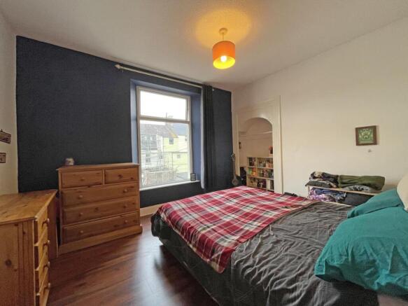 Ermington Terrace 13 - Bedroom Front.jpg