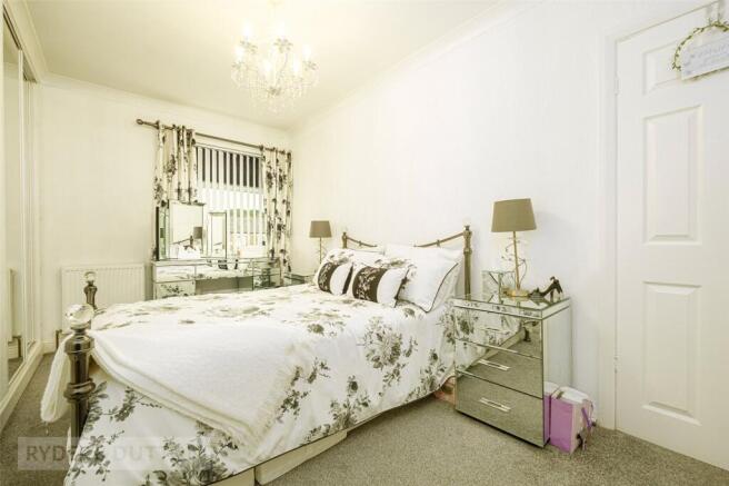 1 bed Terraced for sale Image 8